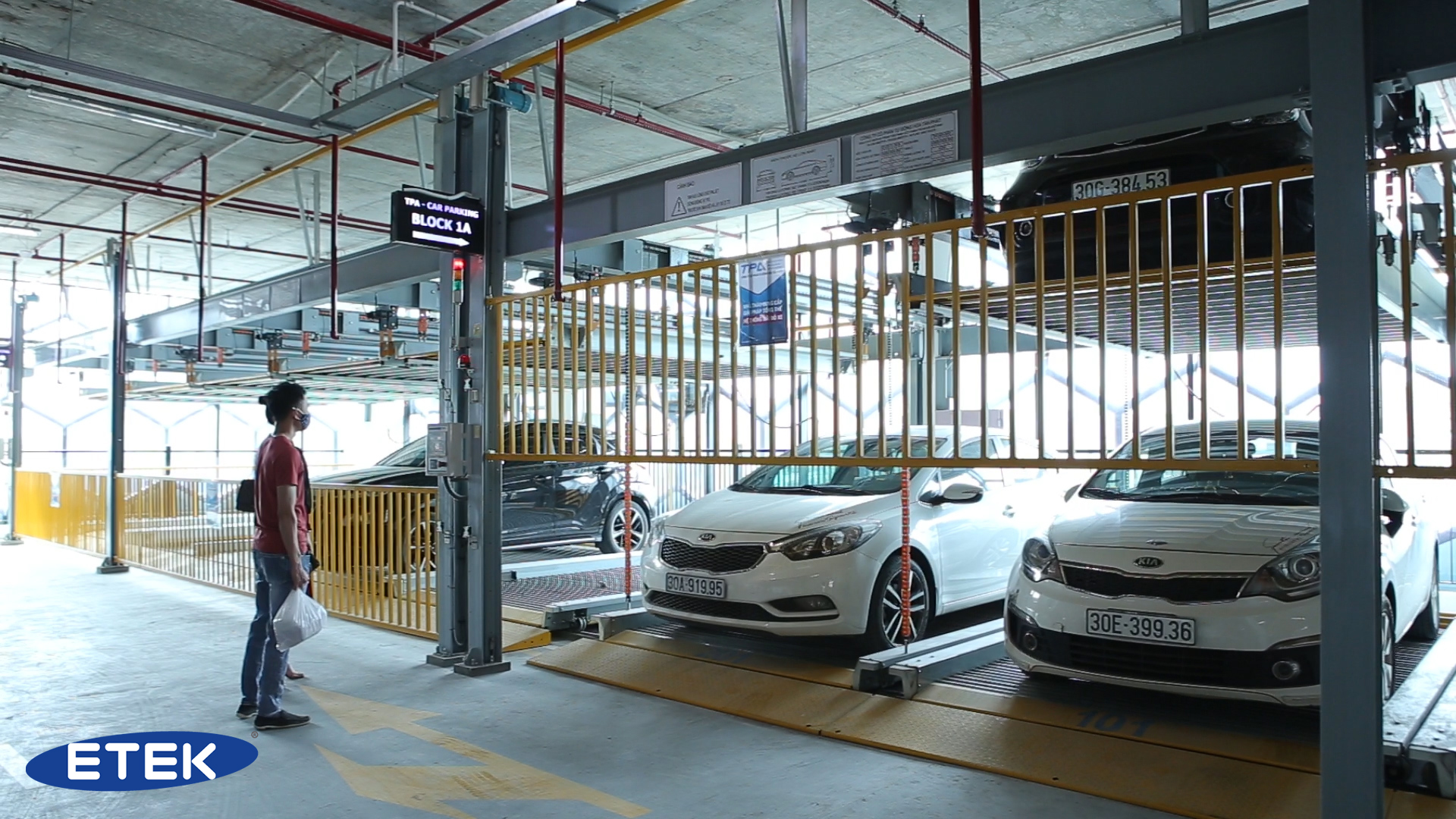 hệ thống quản lý bãi đỗ xe thông minh